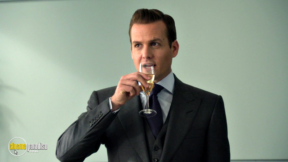 Suits: Series 1 online DVD rental