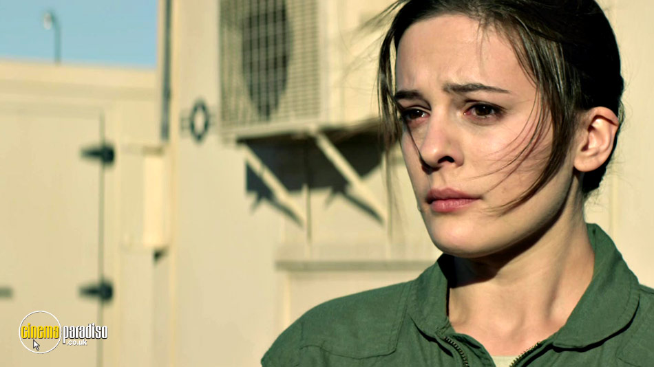 A still 3 from Eye in the Sky (2015) with Phoebe Fox CinemaParadiso