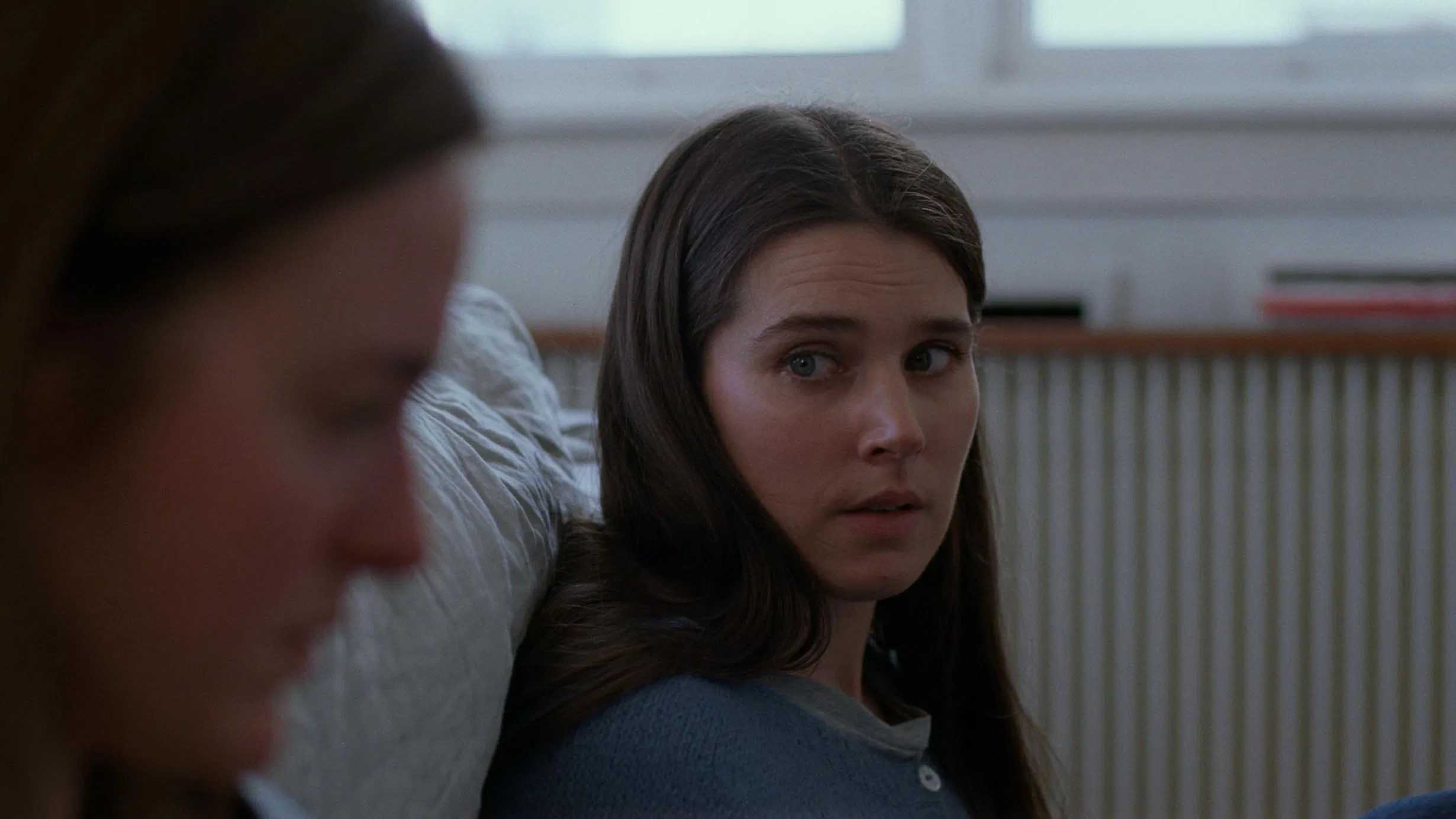 A still from Sentimental Value (2025) 