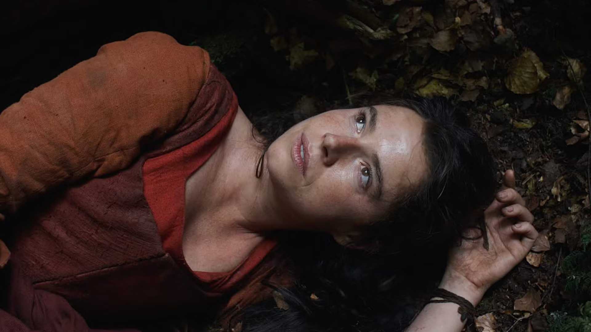 A still from Hamnet (2025) 