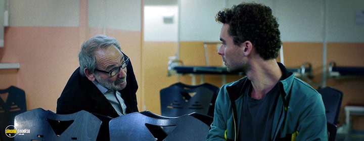 A still #25 from Theo and Hugo (2016) With Jeffry Kaplow And Geoffrey Couët