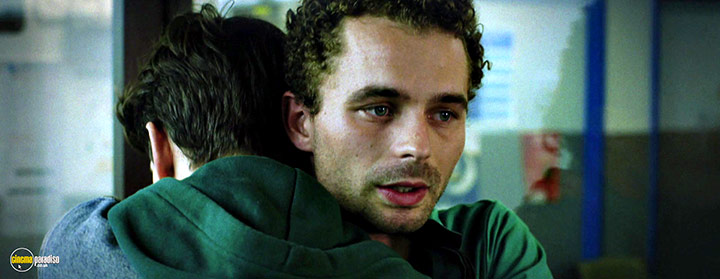 A still #21 from Theo and Hugo (2016) With Geoffrey Couët