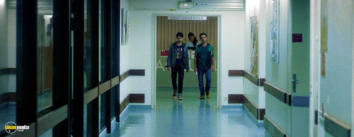 A still #17 from Theo and Hugo (2016) With Geoffrey Couët And François Nambot
