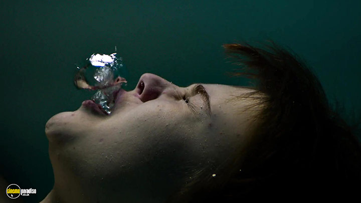 A still #17 from Girls Lost (2016)
