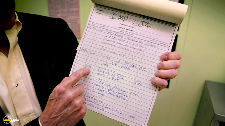 A still #12 from Lo and Behold (2016)
