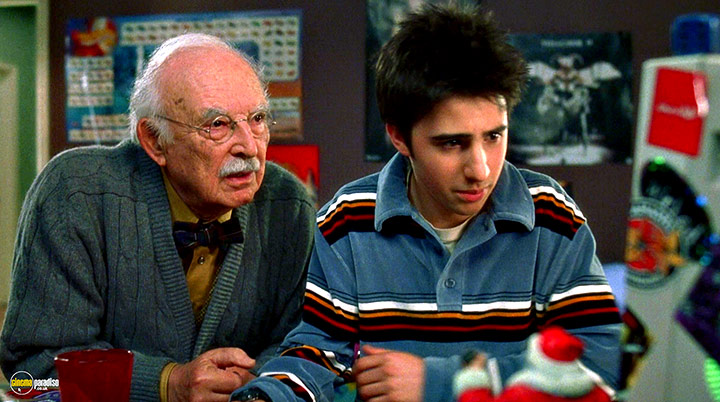A still #33 from Surviving Christmas (2004)