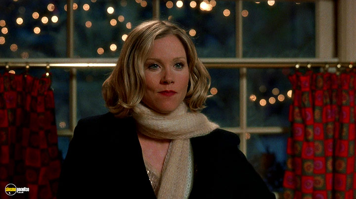 A still #39 from Surviving Christmas (2004)