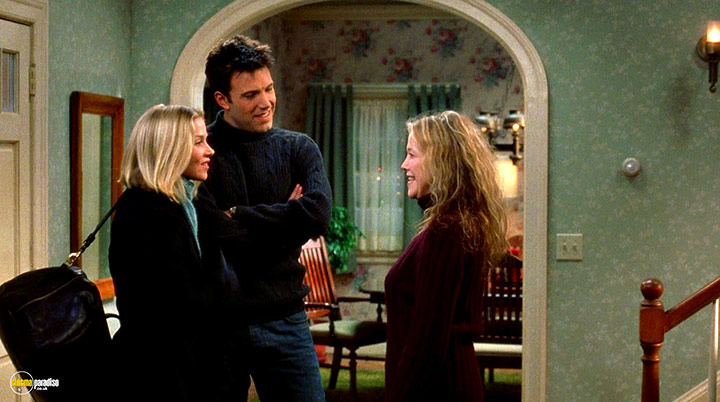 A still #4 from Surviving Christmas (2004)