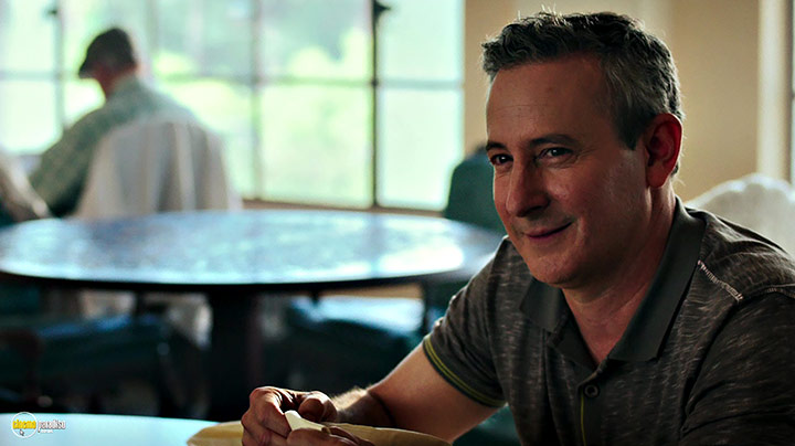 A still #28 from War Dogs (2016) With Eddie Jemison