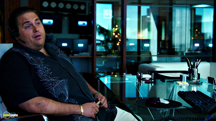 A still #14 from War Dogs (2016) With Jonah Hill
