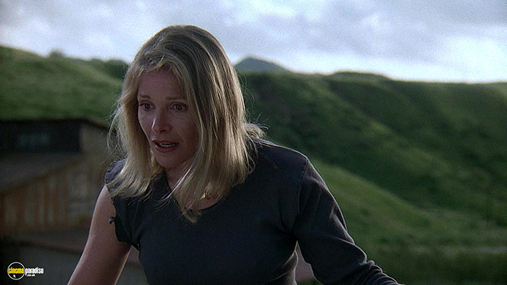 A still #85 from Tremors 2 (1996)