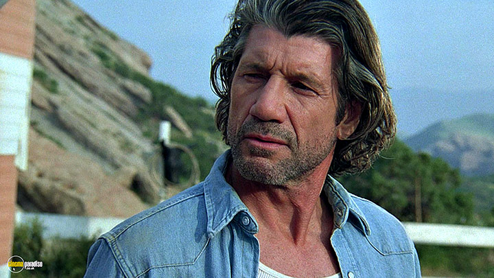 A still #81 from Tremors 2 (1996)