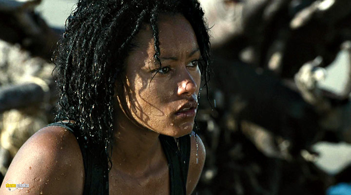 A still #1 from Condemned (2007)