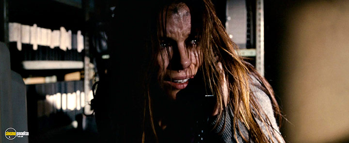 A still #9 from Vacancy (2007)