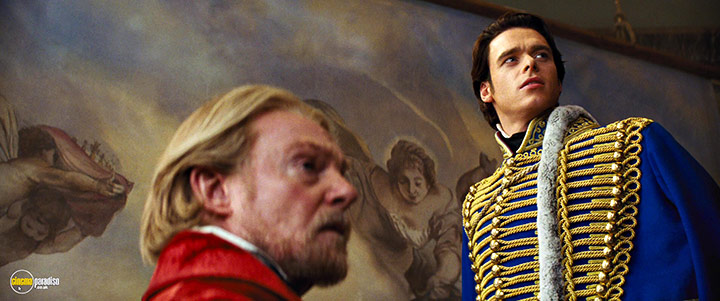 A still #2 from Cinderella (2015)