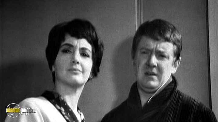 A still #4 from Out of the Unknown (1971)