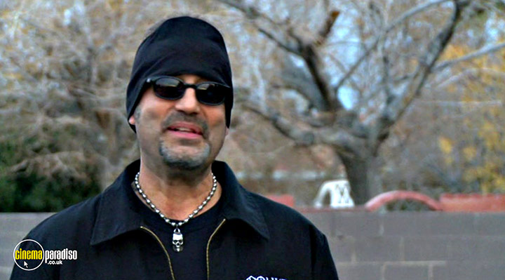 A still #10 from Counting Cars: Series 3 (2014)