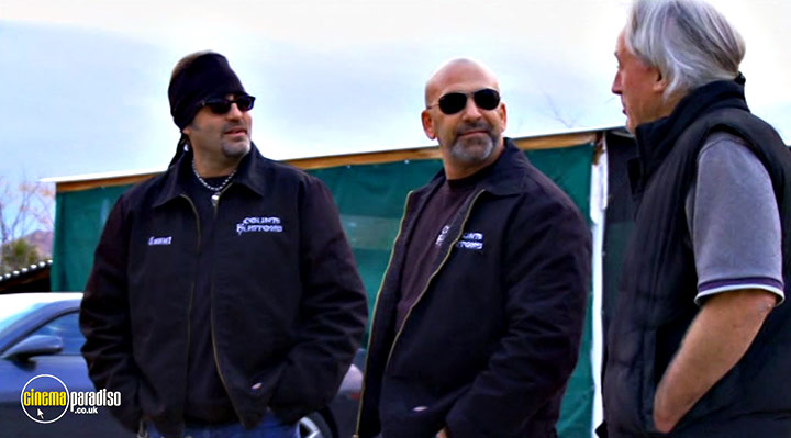 A still #11 from Counting Cars: Series 3 (2014)