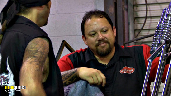 A still #19 from Counting Cars: Series 3 (2014)