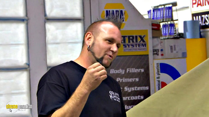 A still #31 from Counting Cars: Series 3 (2014)