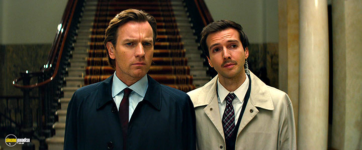 A still #14 from Mortdecai (2015)