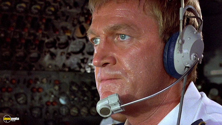 A still #17 from The Delta Force (1986)