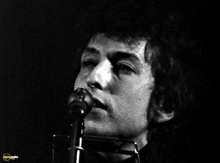 A still #14 from Bob Dylan: Don't Look Back (1967)