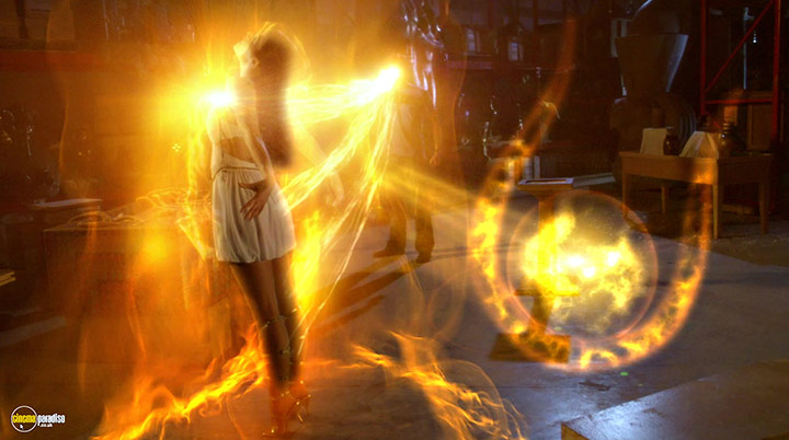 A still #10 from Smallville: Series 10 (2010)