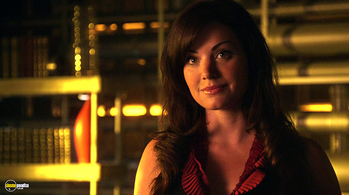 A still #22 from Smallville: Series 10 (2010)