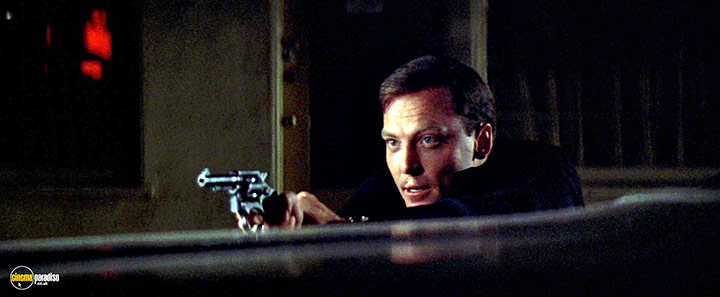 A still #27 from The New Centurions (1972)
