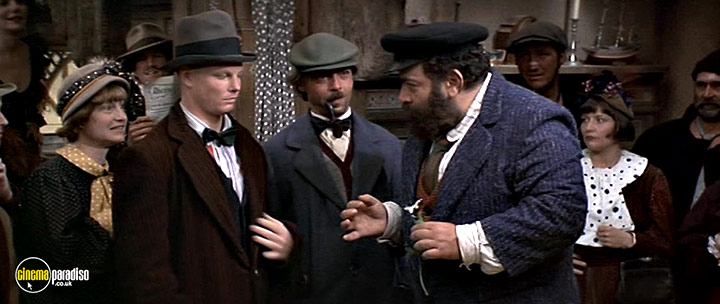 A still #30 from Popeye (1980)