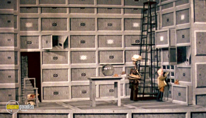 A still #5 from The Quay Brothers: The Short Films 1979 - 2003 (2003)