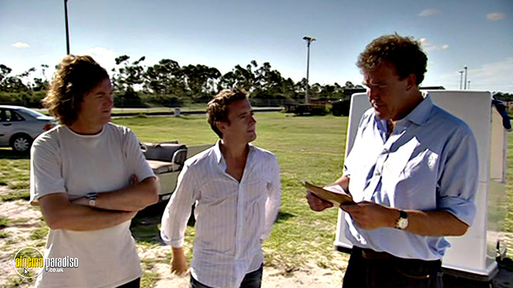 A still #18 from Top Gear: The Challenges: Vol.6 (2012)
