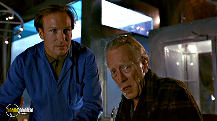A still #29 from Until the End of the World: Extended Version (1991)