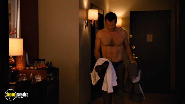 A still #33 from Hung: Series 3 (2011)