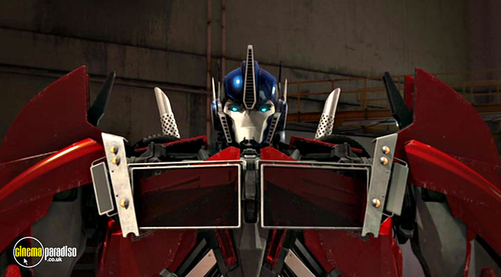 A still #5 from Transformers Prime: Series 1: Part 4 (2011)