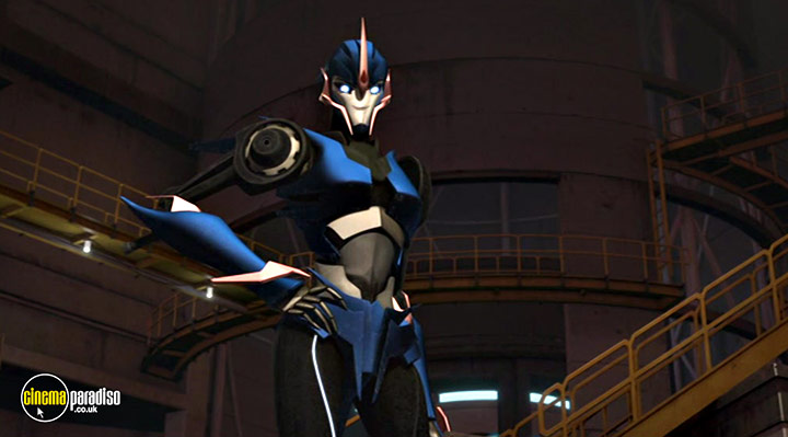 A still #22 from Transformers Prime: Series 1: Part 4 (2011)