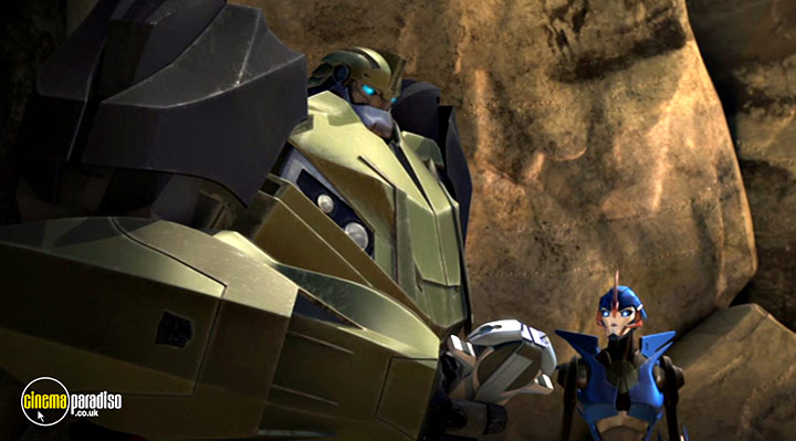 A still #10 from Transformers Prime: Series 1: Part 4 (2011)