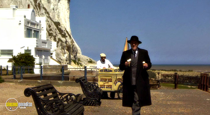 A still #25 from Agatha Christie's Poirot: Collection 8 (2009)