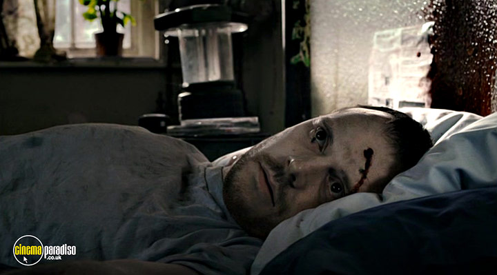 A still #32 from Injustice (2011)