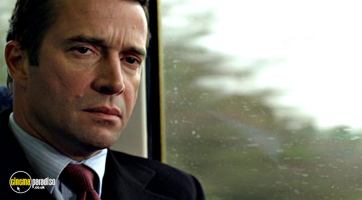 A still #20 from Injustice (2011)