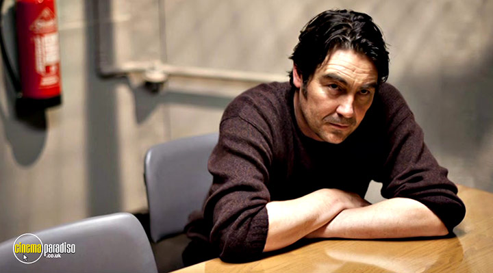 A still #2 from Injustice (2011)
