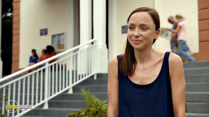 A still #33 from Death in Paradise: Series 6 (2017)