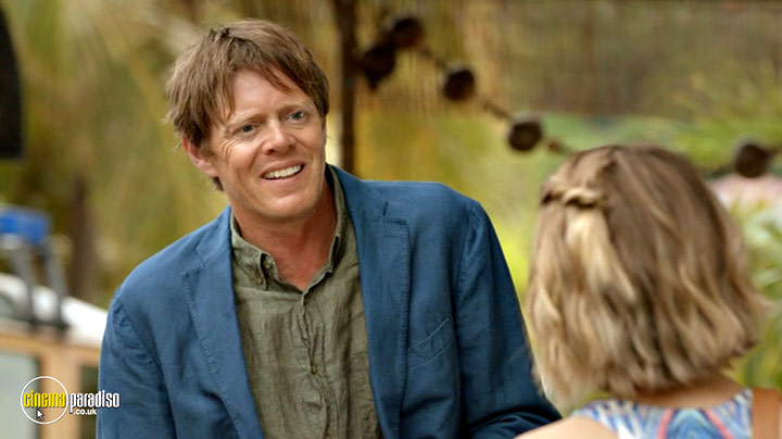 A still #30 from Death in Paradise: Series 6 (2017)