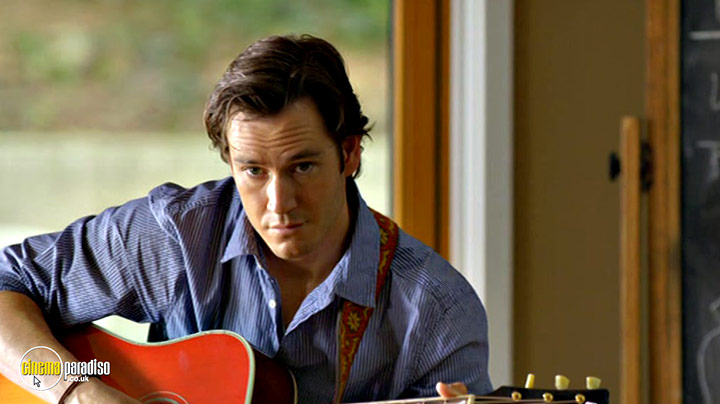 A still #17 from Franklin and Bash: Series 1 (2011)