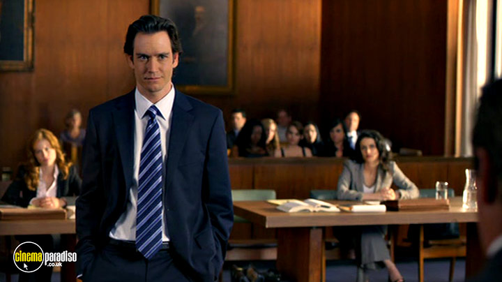 A still #7 from Franklin and Bash: Series 1 (2011)