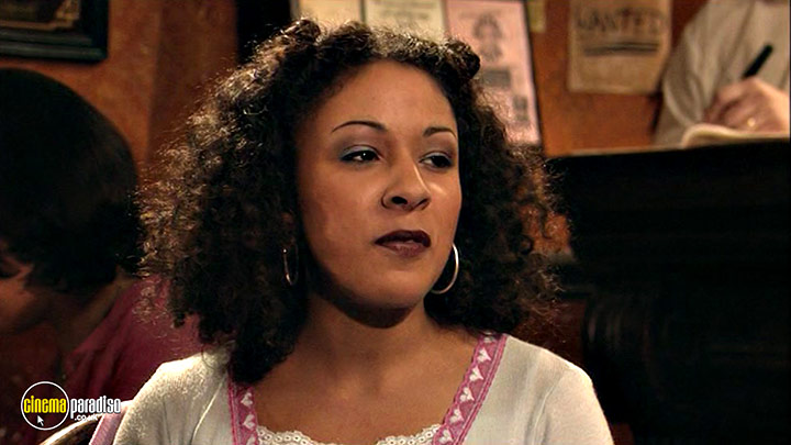 A still #3 from Two Pints of Lager and a Packet of Crisps: Series 1 and 2 (2001)
