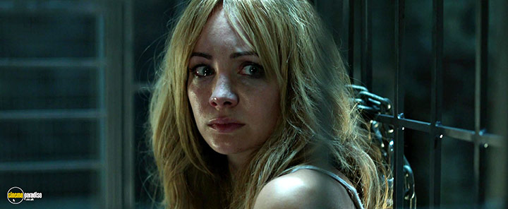A still #3 from Pet (2016)