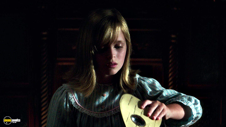 A still #15 from Ouija: Origin of Evil (2016)