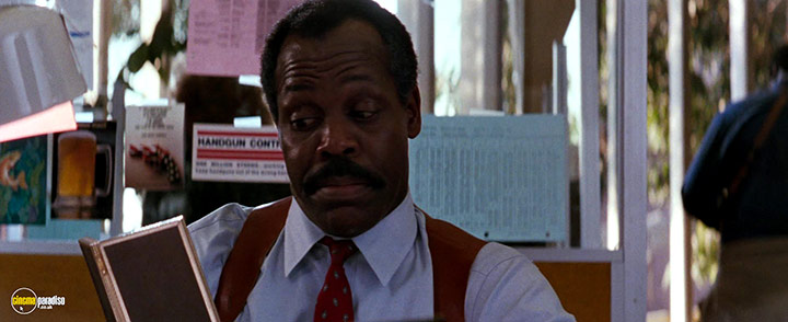 A still #16 from Lethal Weapon 2 (1989)